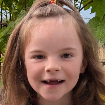 Charlie Mercedes  Zich